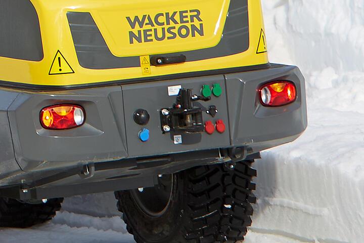Wacker Neuson wheel loader WL20-WL110, Rear hydraulics rear